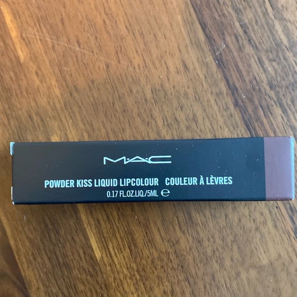 MAC - powder kiss liquid lipcolour - 955 chestnut - new! - Picture 1 of 2